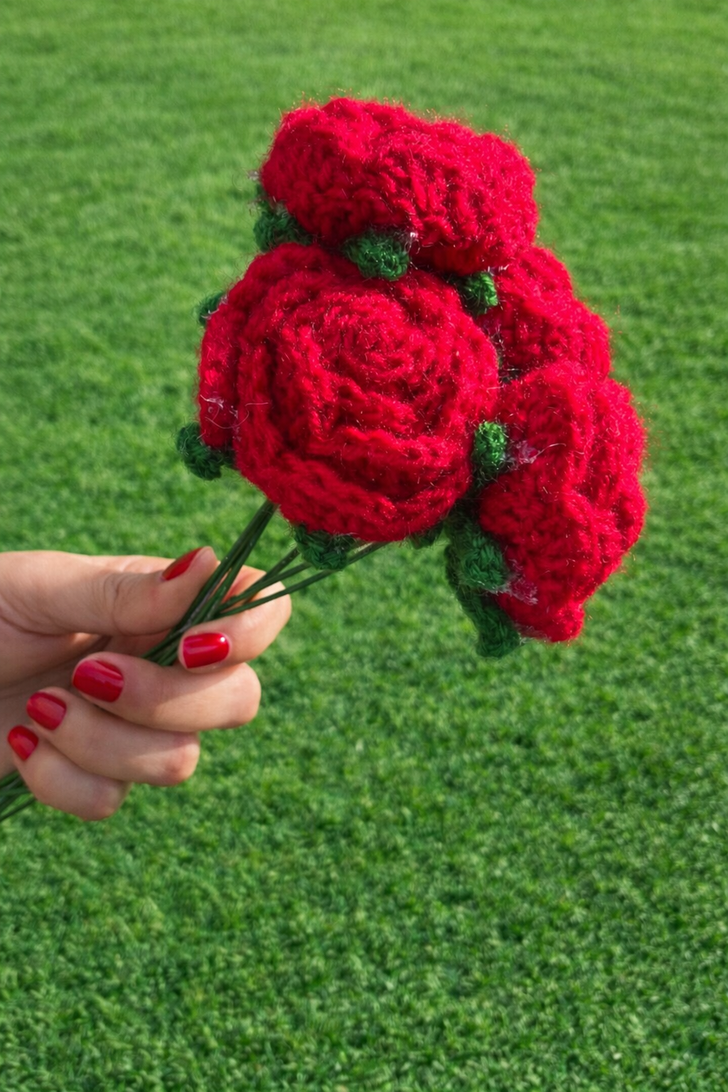 Handmade Crochet Rose Bouquet – Timeless Floral Art gift
